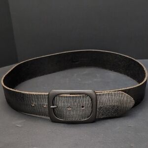 Linea Pelle Collection Women's Black Leather Belt,Size M.